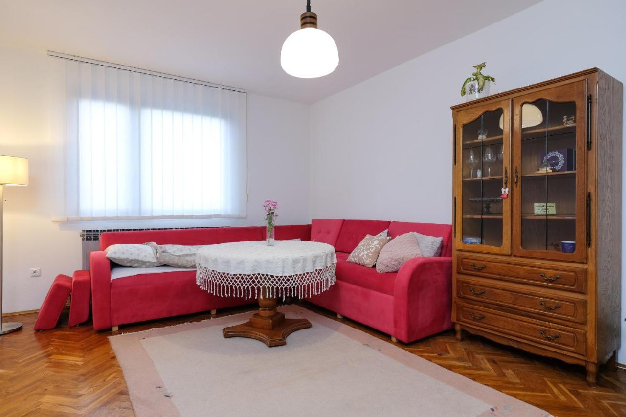 The Cosmic Gate Apartments Visoko Esterno foto